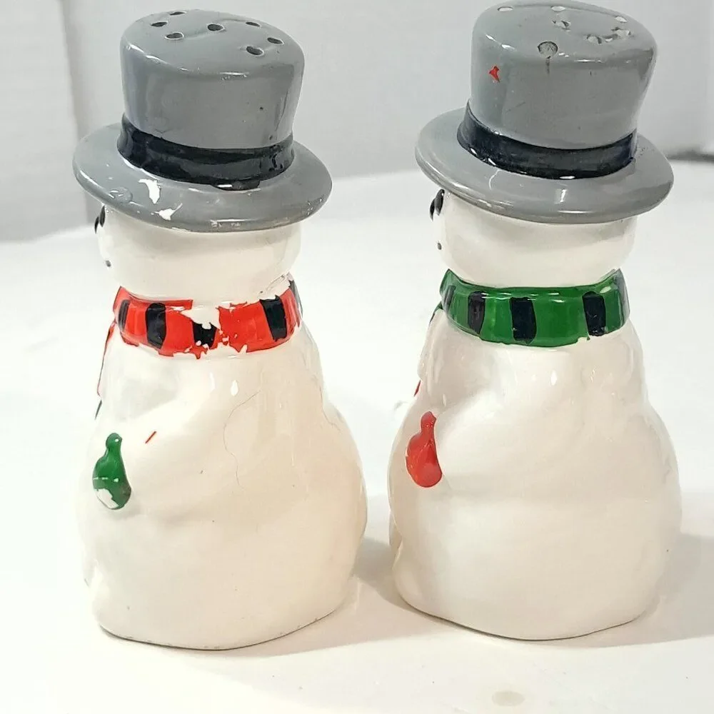 Toscany Collection Snowman salt & Pepper shakers Japan ceramic Christmas Vintage